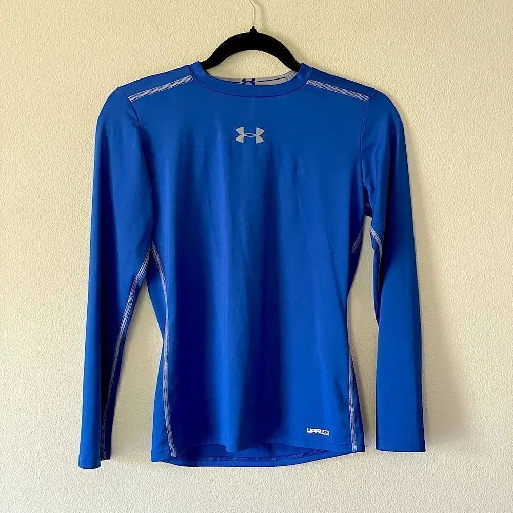 Youth, Under Armour “Heat Gear”, Fitted, Long Sleeve, Athletic Under-Shirt. Lg.